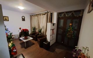 Casa individuala Valu lu Traian - teren mare 1000 mp - Poză 8