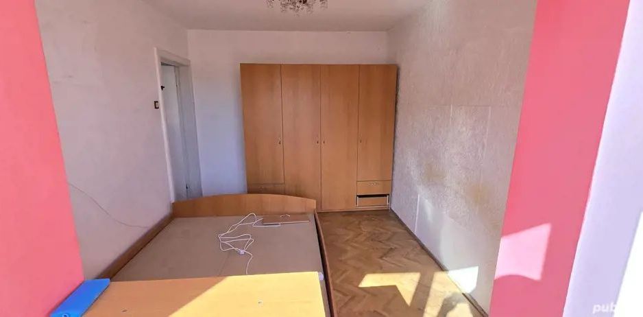 4 camere Dacia  etaj 3  centrala proprie - Poză 2