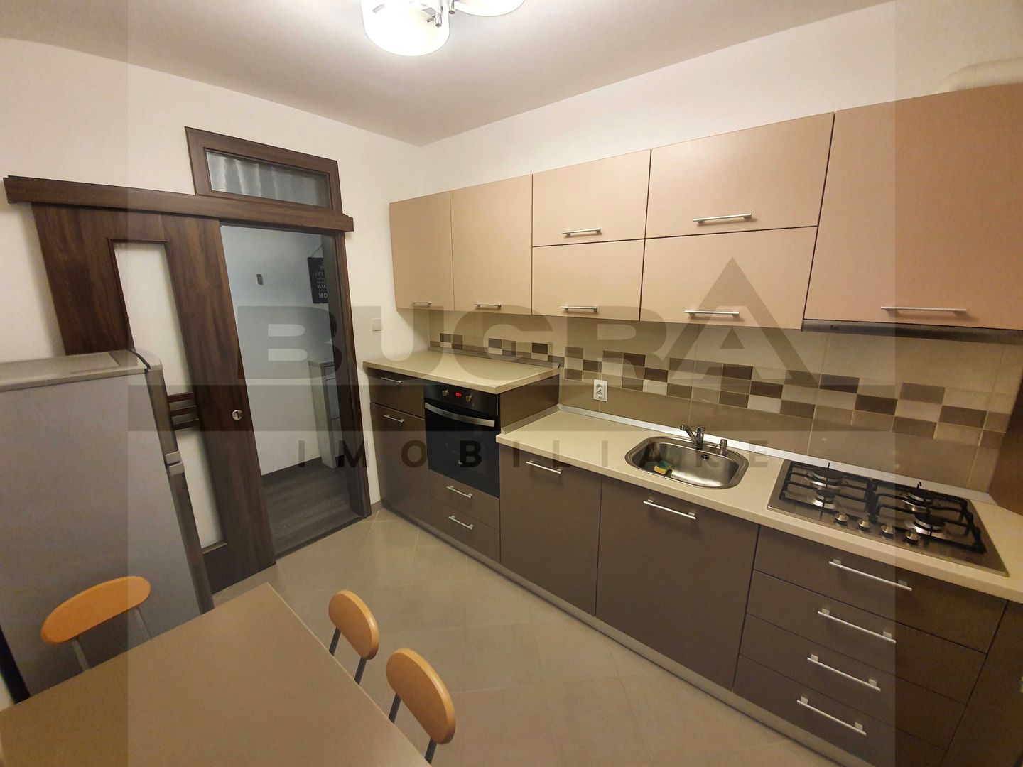Apartament 2 camere decomandate, parcare, Borhanci - Poză 3