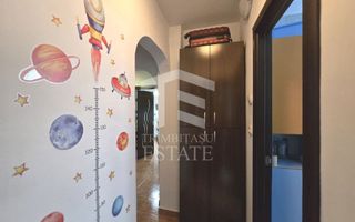 INEL I - Apartament cu centrala pe gaz, loc de parcare si pod de 60 mp - Poză 33