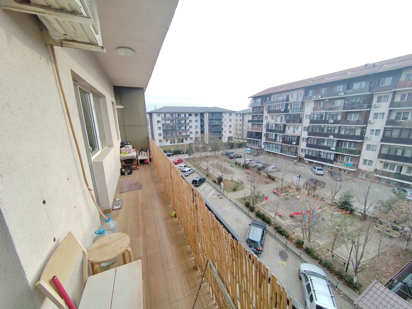 Dobroesti Apartament luminos gata de mutare sau inchiriere - Poză 1