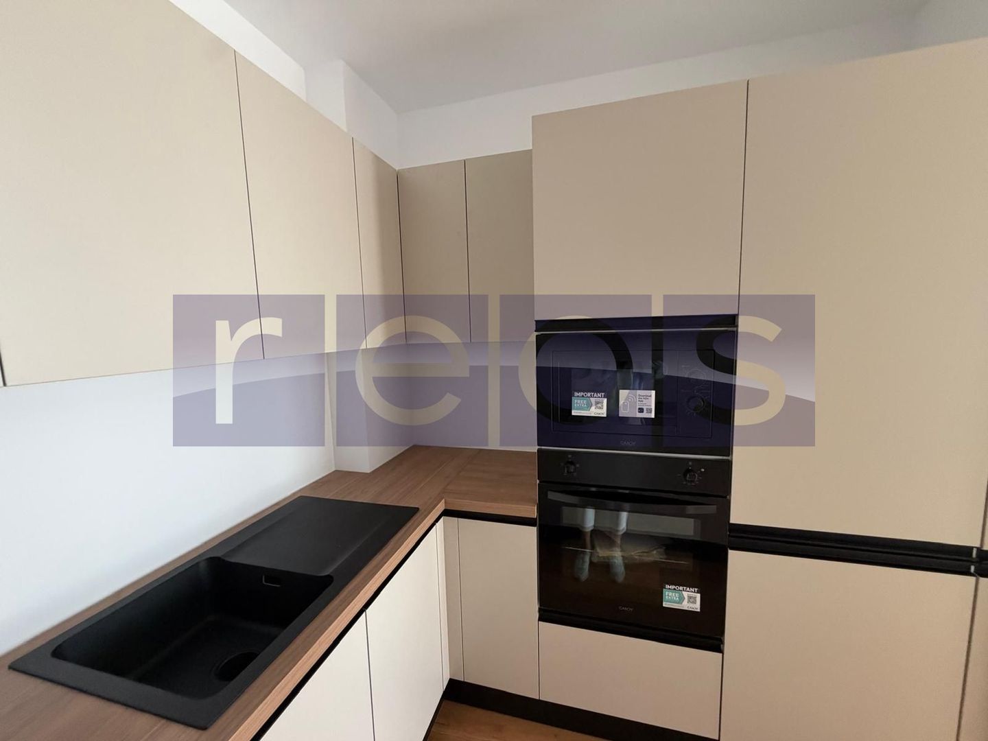 PRIMA INCHIRIERE | 2 CAMERE 52MP | YACHT KID | MOBILAT-UTILAT | TERASA - Poză 12