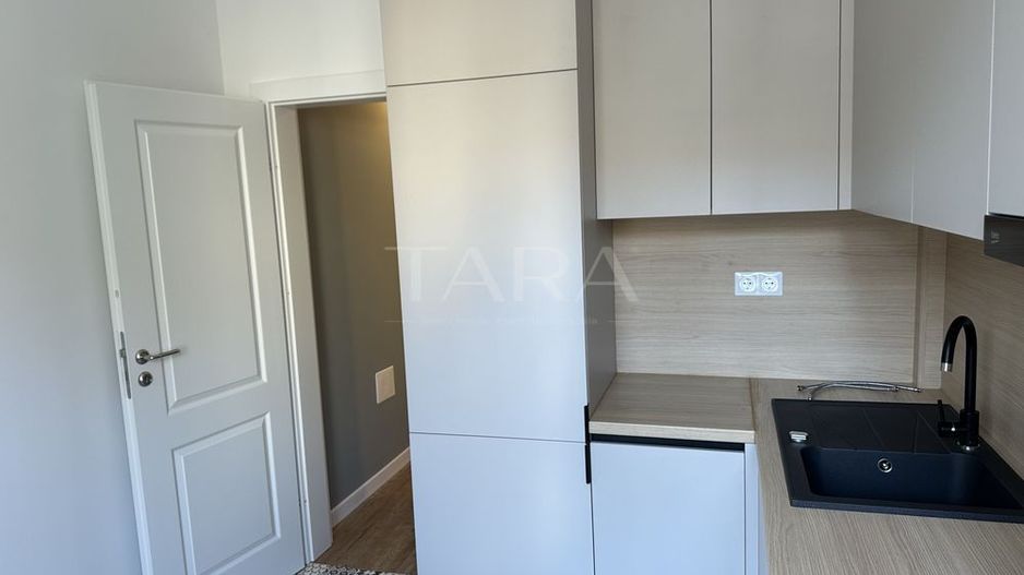 Apartament 2 camere decomandate, zona exclusivista! - Poză 2