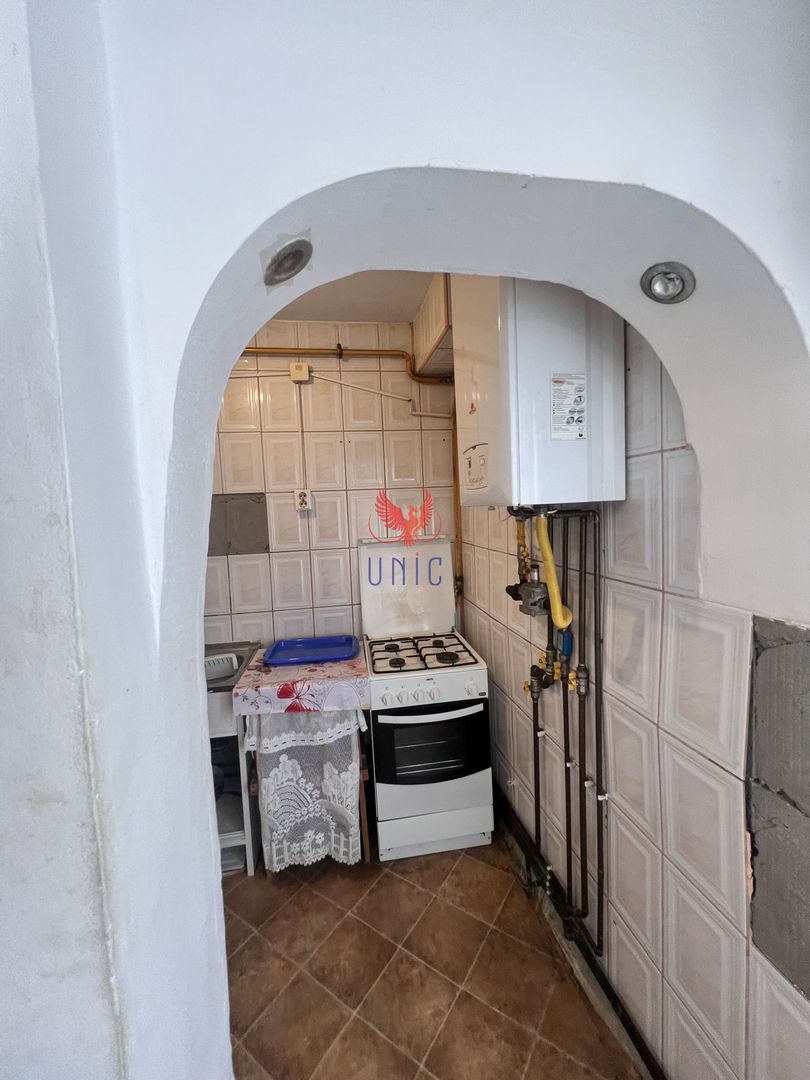 Garsoniera Valea Rosie , etaj 3/4 - Poză 2