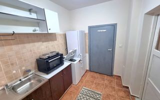 Apartament cu 1 cameră, foarte spațios, parter, clădire istorică, zona Traian - Poză 3