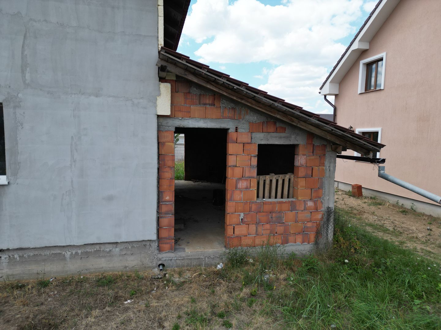 Casa la gri in Frumuseni - Poză 16