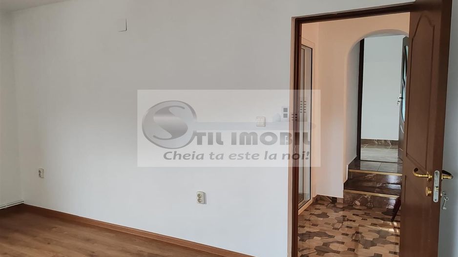 INTABULAT! Ap 3 camere  dec. etaj 1 cu intrare separata Zona Bucium - Poză 14