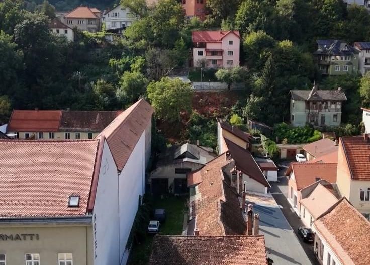Oportunitate de investitie | teren 1806 MP | BRASOV | Centru istoric - Poză 2