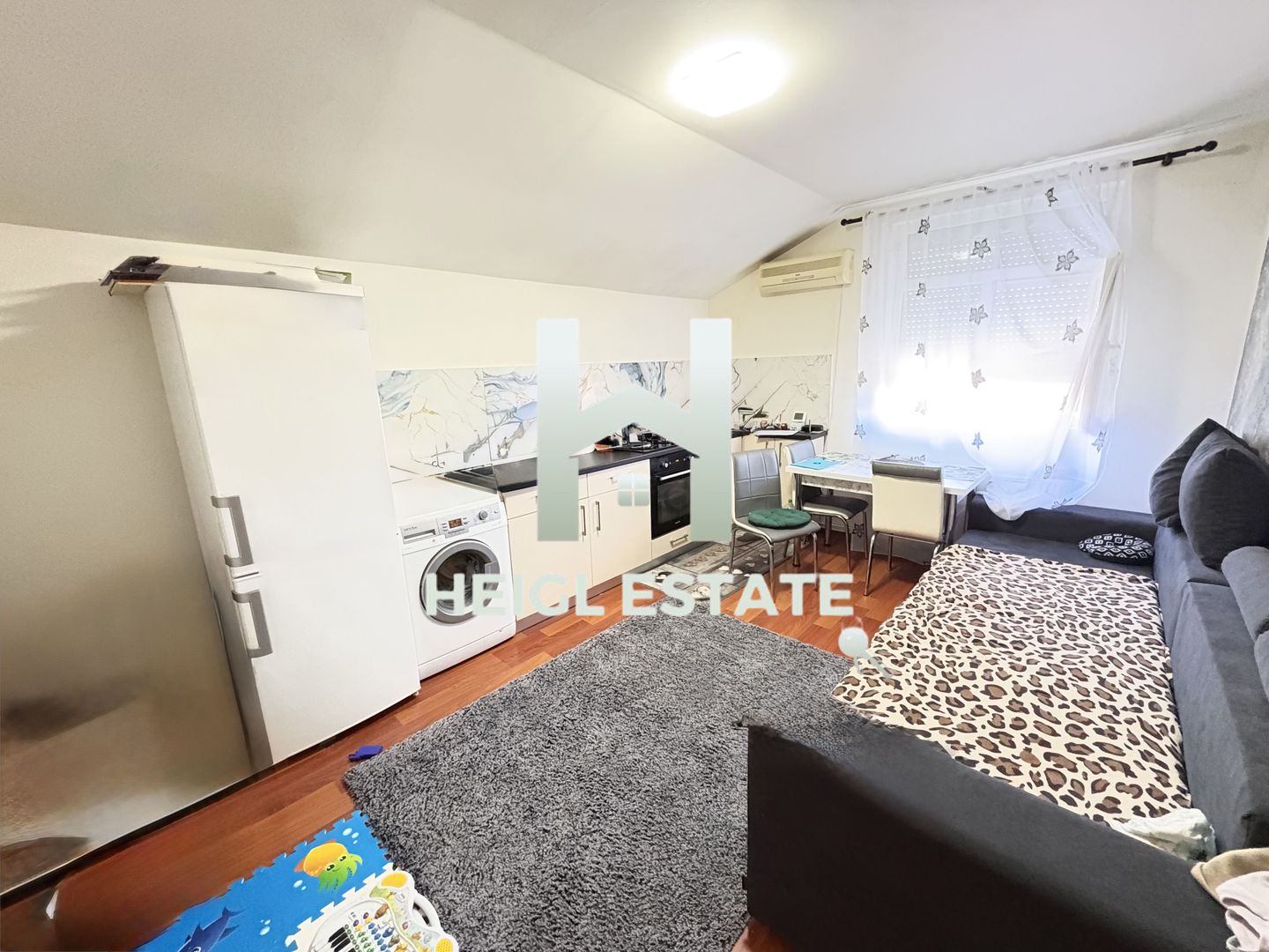 Apartament cu 2 camere in Giroc - Poză 1