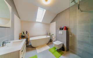 Vila 5 camere, gata de mutare, teren 700 mp, strada privata- Gradiste - Poză 16