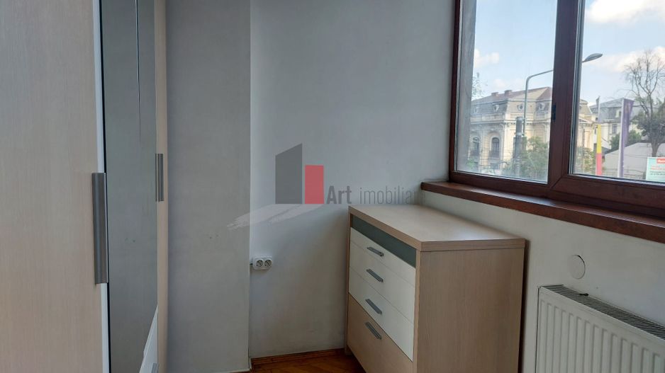 Apartamentul "RUIM" ,  Universitate-Piata Rosetti, FARA RISC SEISMIC - Poză 10