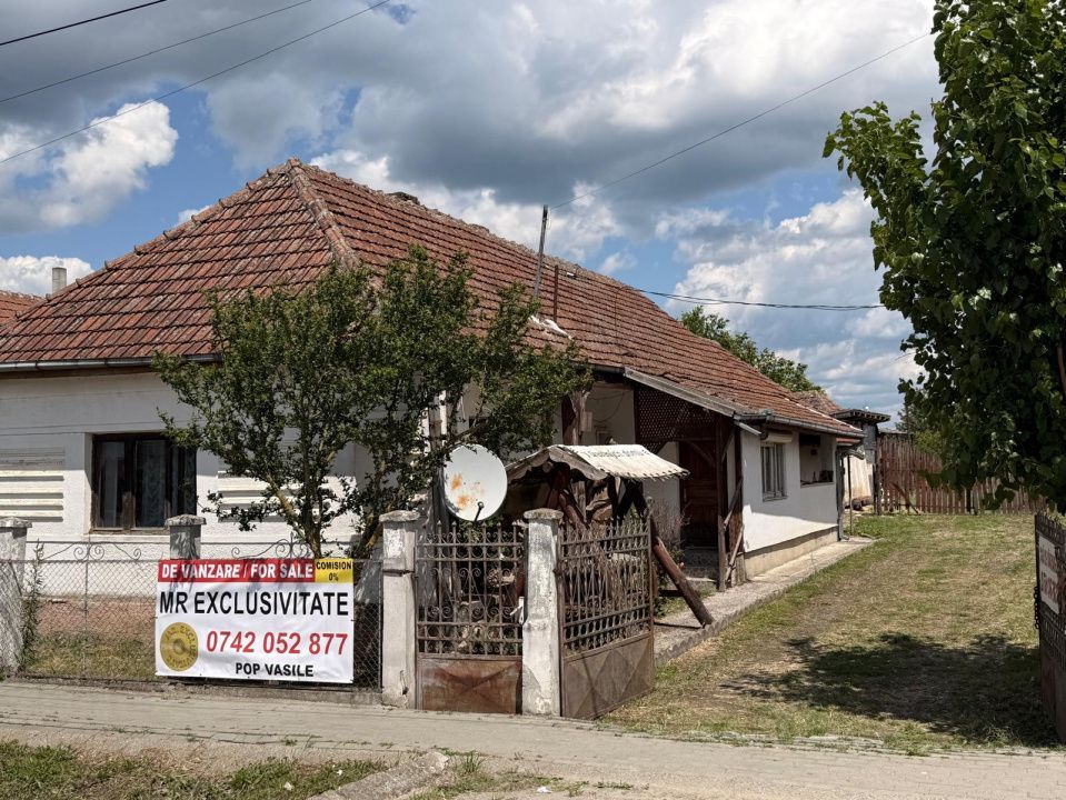 Casa de vânzare in Livada , Satu Mare - Poză 1