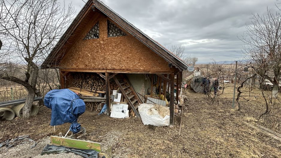 Două case de vânzare cu teren 1800 mp Dobolii de Sus - Poză 11