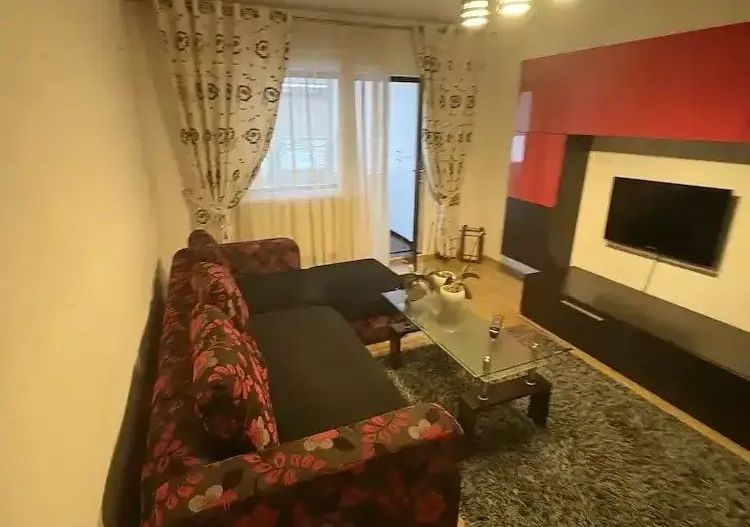 Ap. 2 camere/ et.3/ FOCSANI/BD INTEPENDENTEI - Poză 2