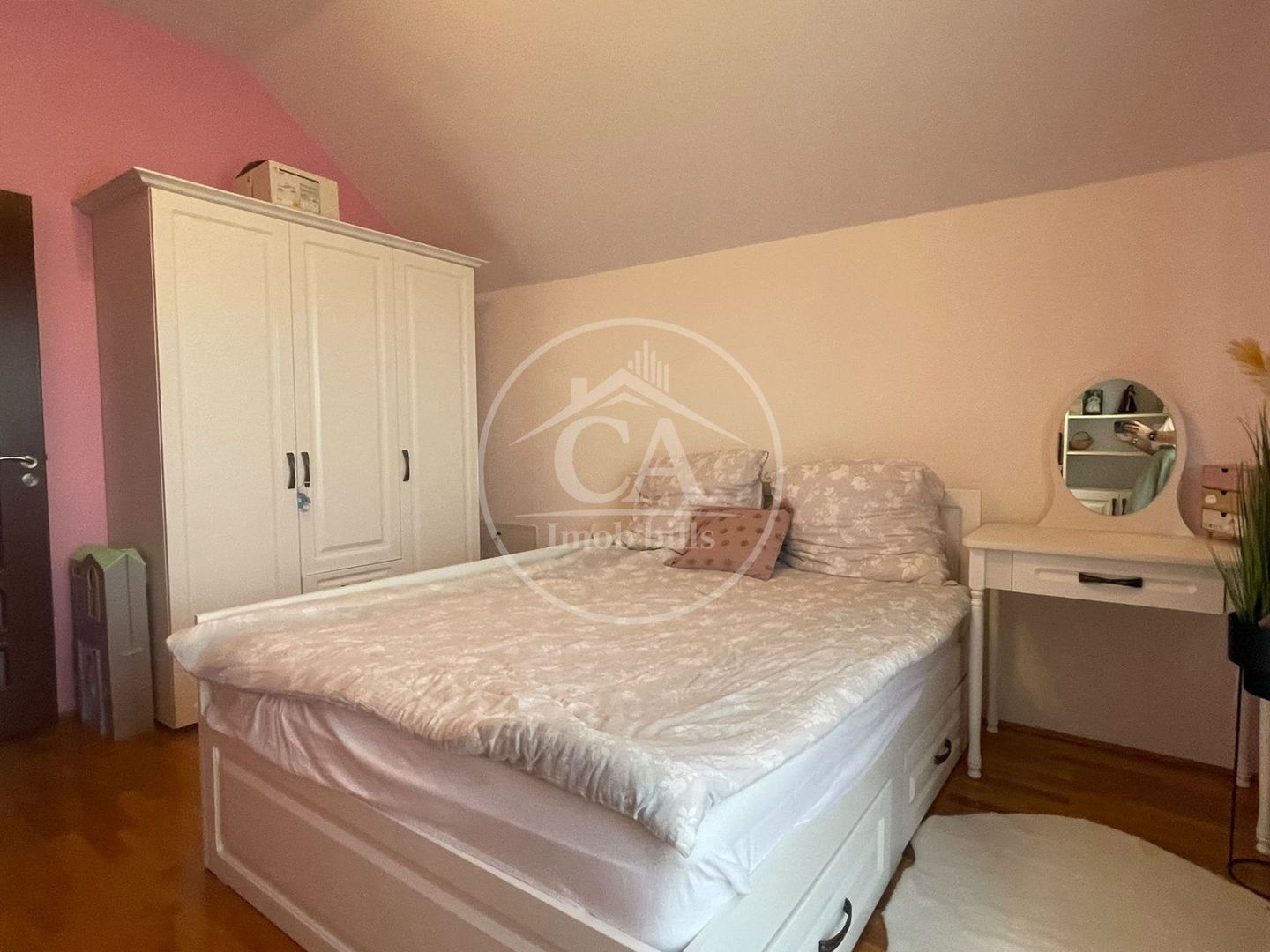 Casa de vanzare cu 4 camere in Oșorhei, Bihor - Poză 14