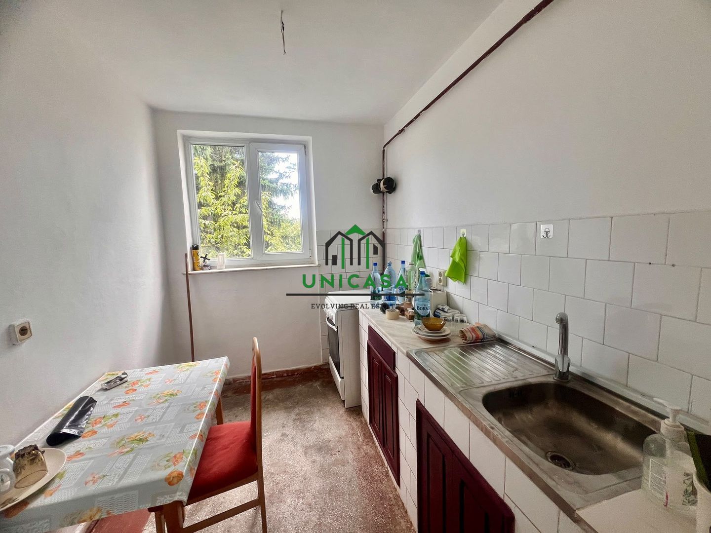 Apartament 4 camere, decomandat/Etaj 4/4 ,Zona Nord - Poză 3