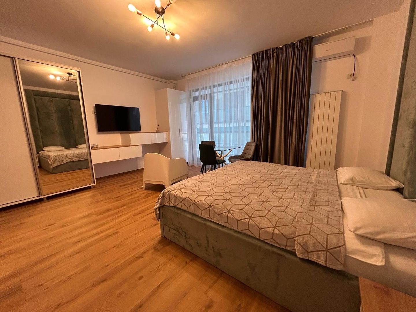 Prima linie la mare!☀ Echipare Hoteliera 5*  Mamaia Nord☀ - Poză 2