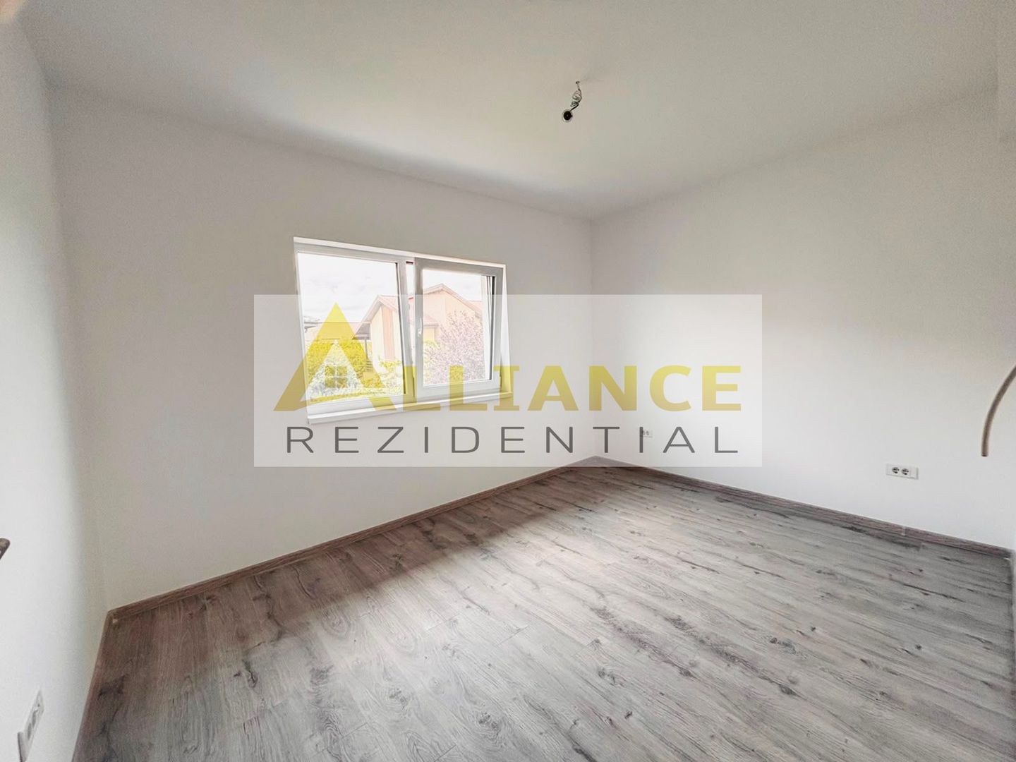 Casa de vanzare in comuna Berceni - Poză 10