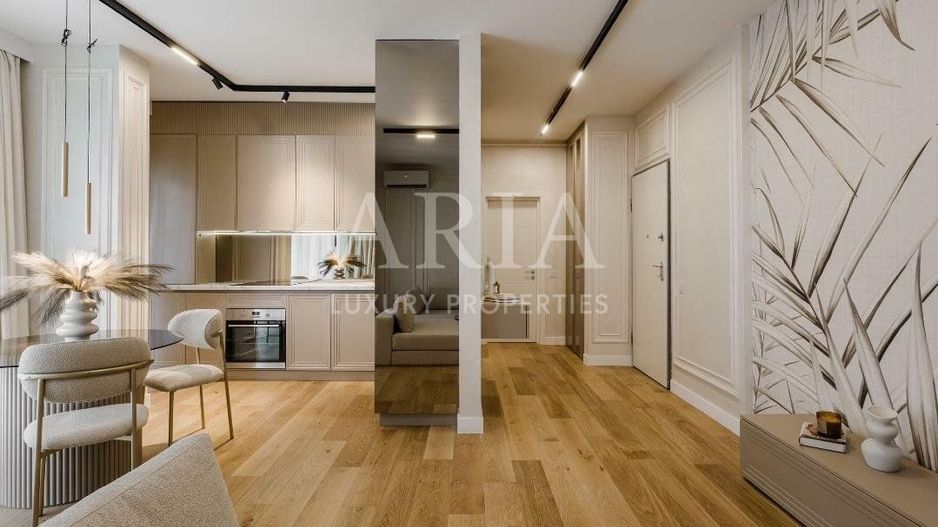 BELAIR LAKE - Brand New Luxury Apartment - LAKEFRONT - - Poză 1