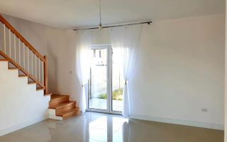 Triplex cu 4 camere,  in vatra satului - toate utilitatile - Sacalaz - Poză 4