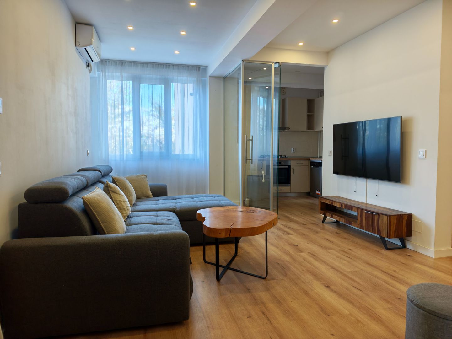 2 Camere LUX | New Residence | Centrala proprie - Poză 3