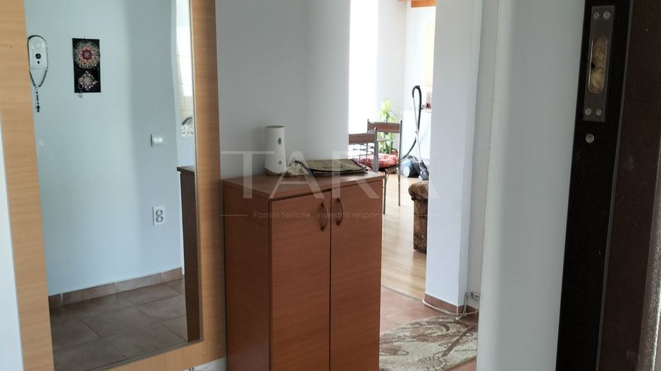 Vand apartament situat in Floresti - Poză 8
