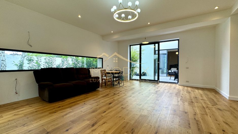 Vila cu 5 camere // * 565 mp gradina* // Tunari - Poză 5