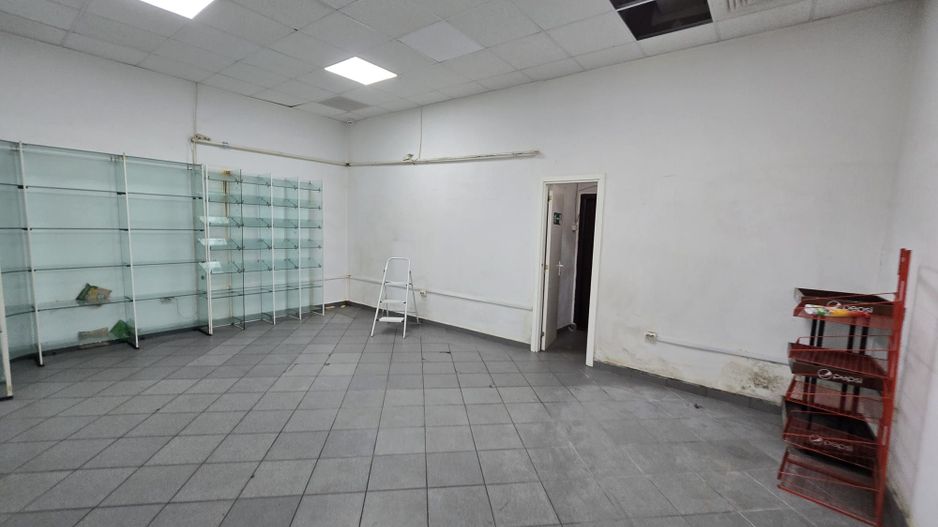 Spatiu comercial in inima cartierului Cornisa - Poză 8