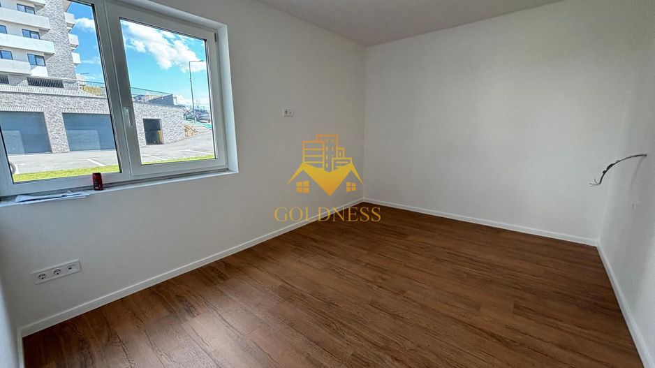 Spațiu comercial, bloc nou, 3 camere, parcare, Octavian Paler, Aphida - Poză 3