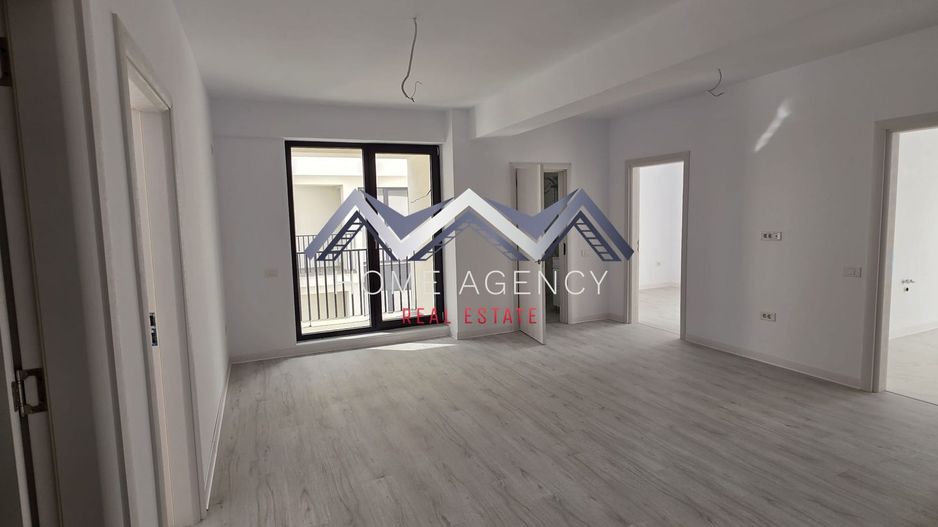 Apartament 3 camere Otopeni central - Poză 2