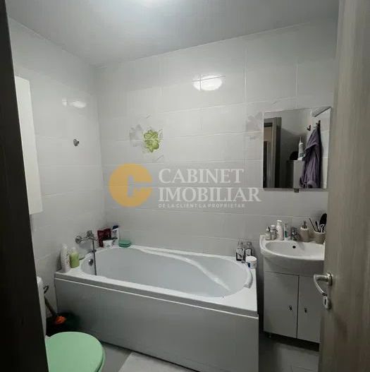 Apartament cu o cameră de vânzare în Cug, Iasi - Poză 4