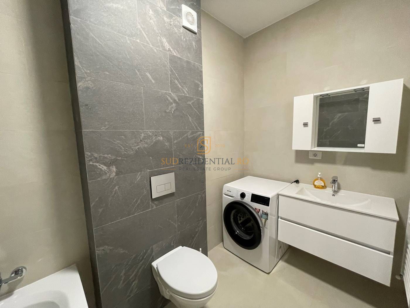 Inchiriere apartament modern cu 2 camere, etaj 2, Sector 4, Luica - Poză 11
