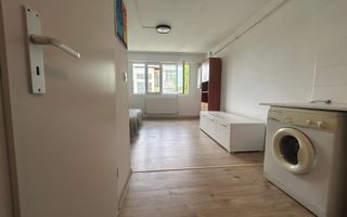 Garsonieră de vânzare – Zona de Jos | Etaj 2 | Disponibilă imediat - Poză 1