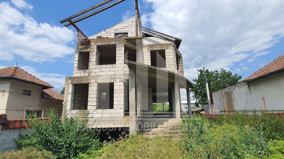 Constructie suprafata mare in apropiere de Ambient - Poză 2