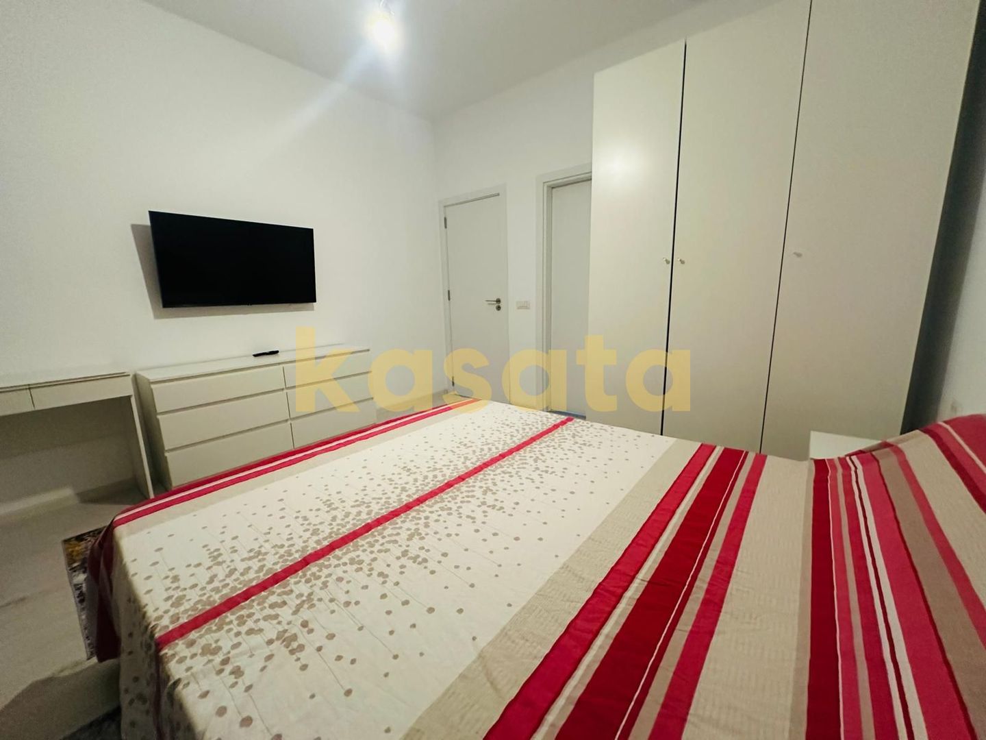3 camere | Metrou 7 minute / loc parcare inclus - Poză 5