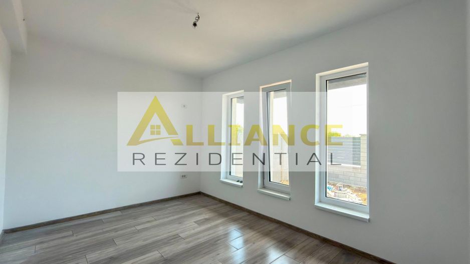 Vila individuala - 5 camere - 3 bai -Teren 310 MP-200 M DE STV - Poză 10