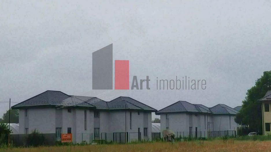 Teren Titan - Poză 3