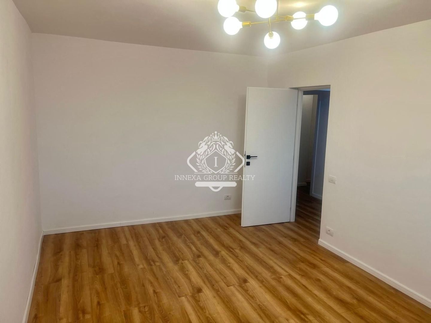 Apartament 3 camere Drumul Taberei Metrou 2 min - Poză 2