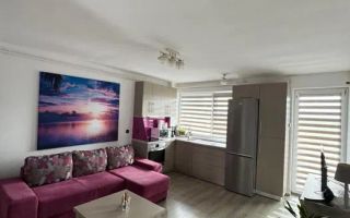 Apartament într-o zonă liniștită cu balcon și parcare - Poză 2