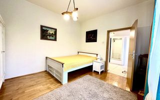 Casa la intrare în Ghiroda - Poză 17