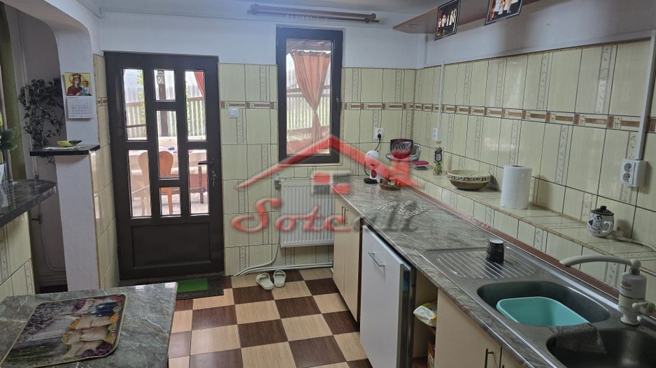 Casa de vanzare Baicoi P+1E - Poză 22