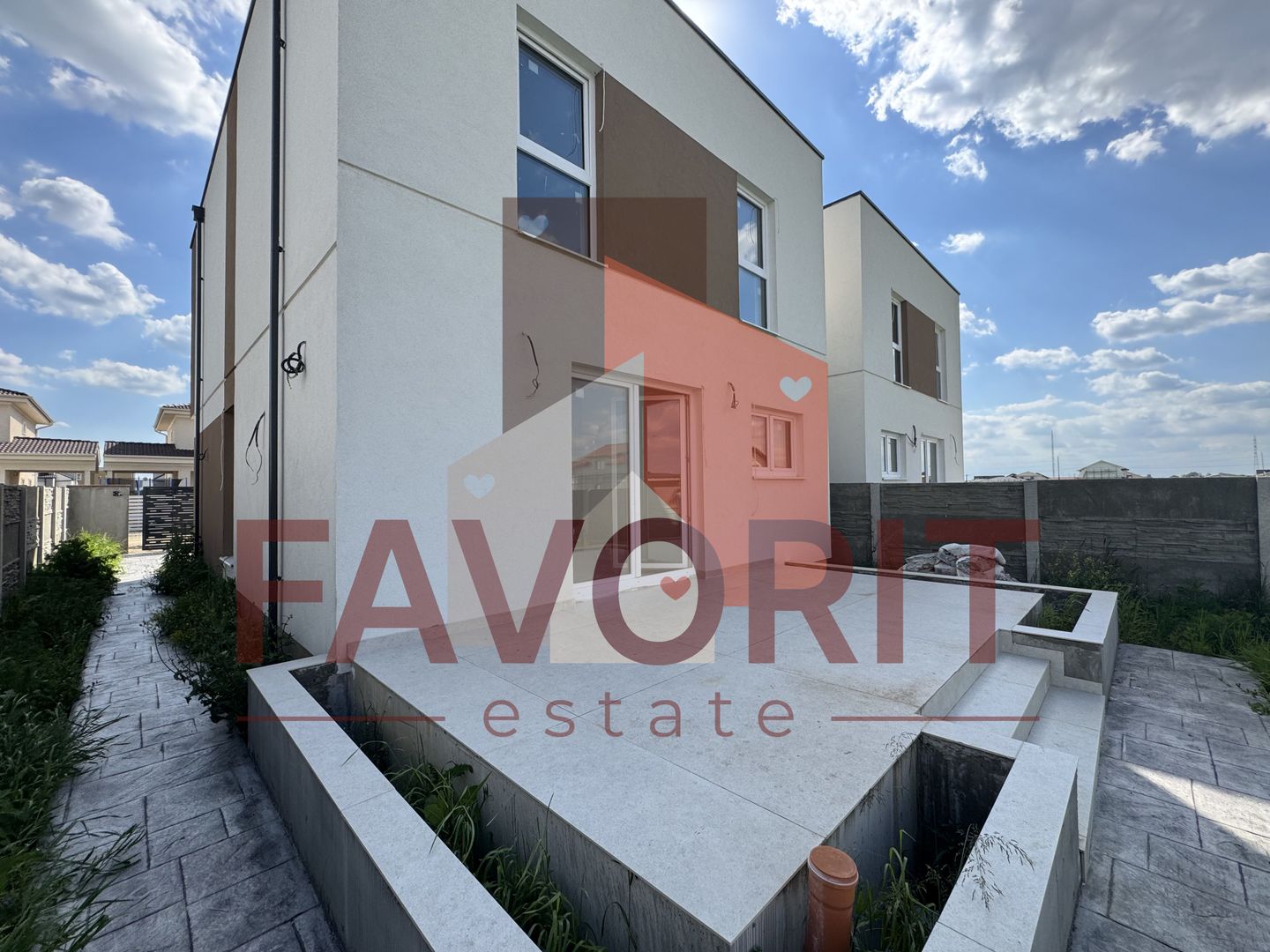 Duplex 5 camere ,despartit prin camera tehnica, finisat la cheie in Mosnita - Poză 2