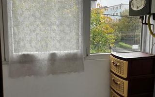 De închiriat apartament 2 camere semidecomandat – Bd. Traian, 54 mp, etaj 2/4 - Poză 10