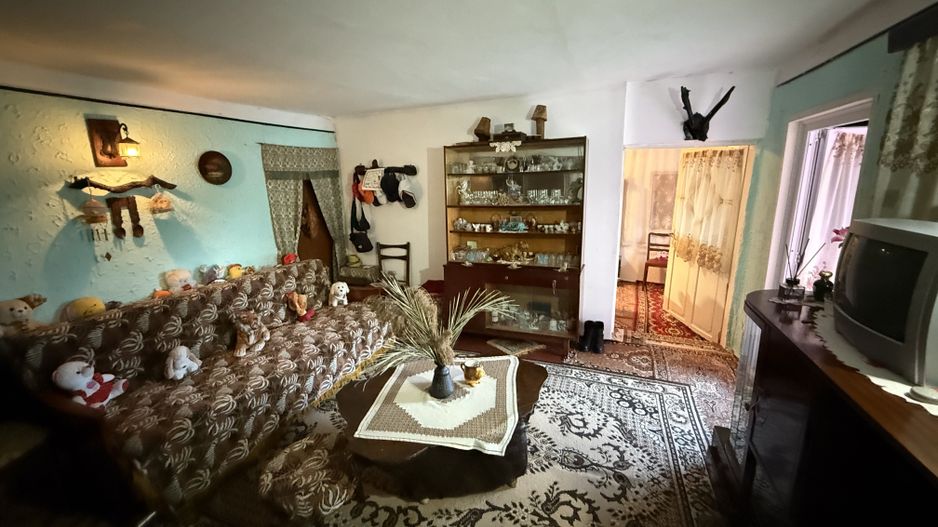 Casa 5 camere, foișor , garaj și teren 800mp cu toate utilitățile! - Poză 13