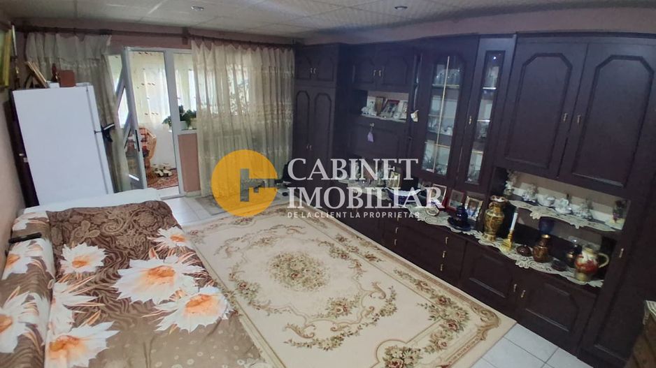 Apartament cu 2 camere, Decomandat, zona Tatarasi Iasi. - Poză 1