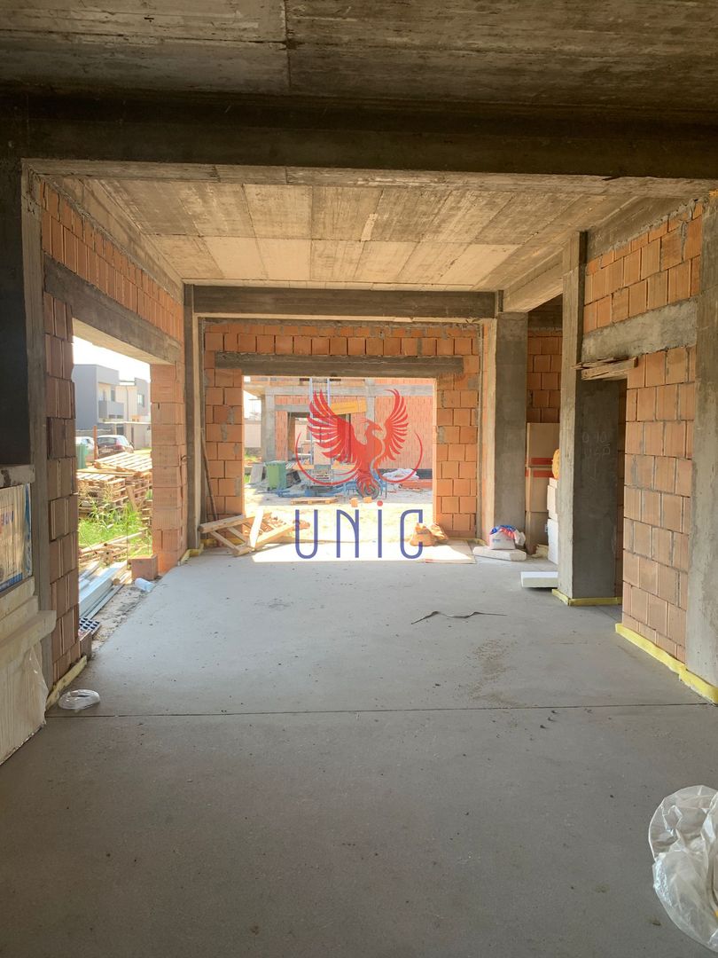 Vanzare Spatiu Comercial de Lux in Zona Selgros! - Poză 5