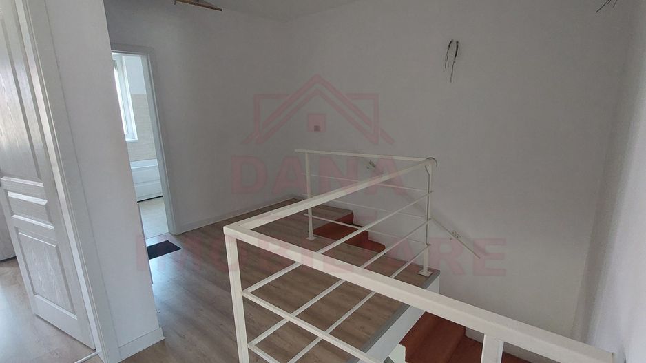 CASĂ TRIPLEX\5 CAMERE\CARANSEBEȘ\JUD.CS - Poză 8