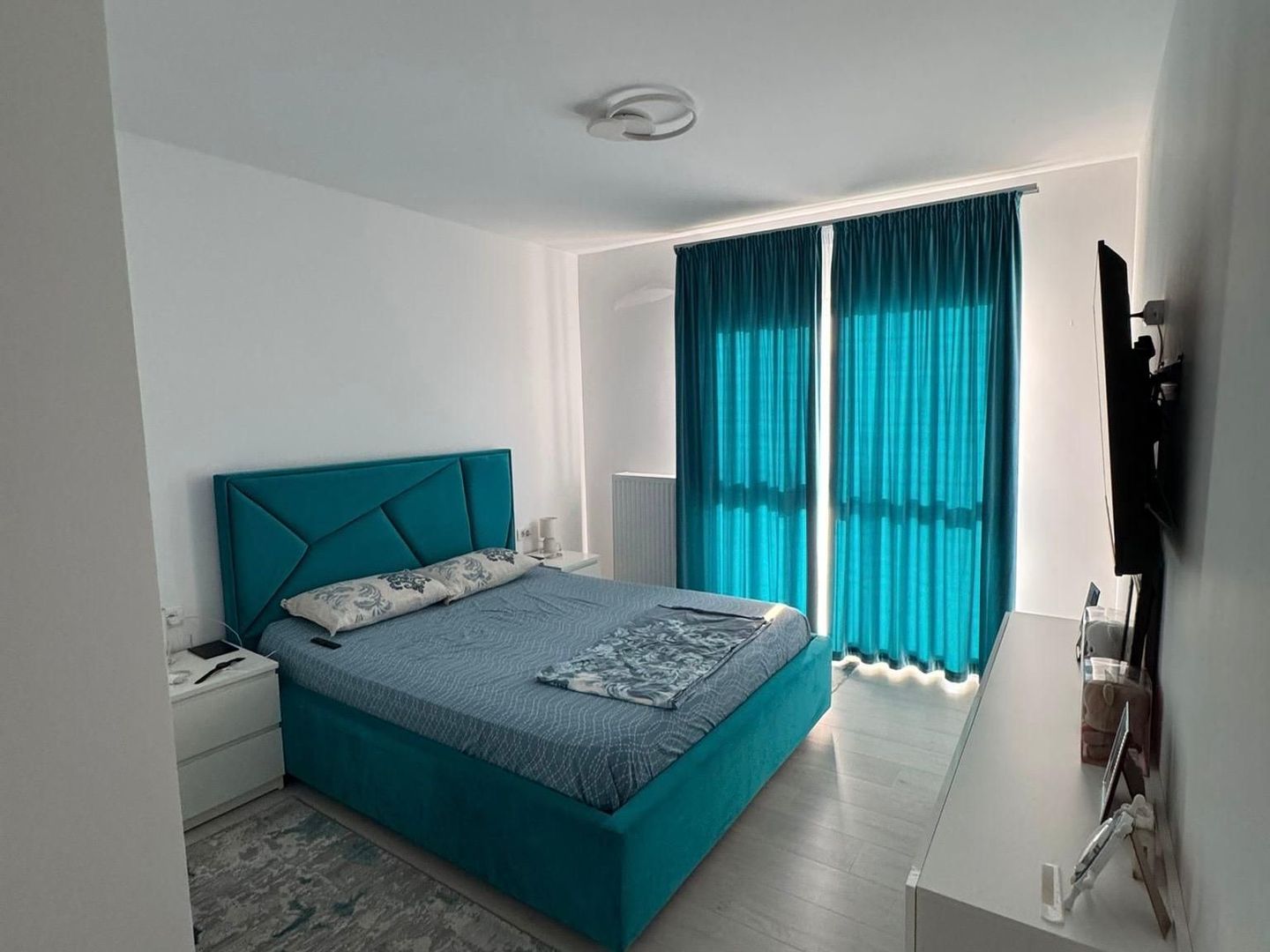 3 Room I Exigent Plaza I Parking spot - Poză 7