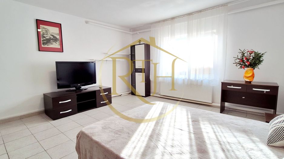 Oferim spre inchiriere casa spatioasa cu 2 camere, Zona Soarelui,cartier privat - Poză 5