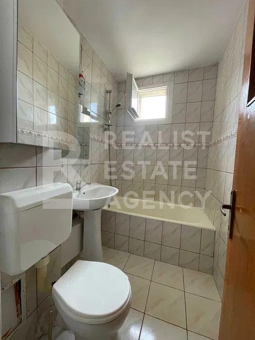 Vânzare, apartament cu 2 camere în zona Drumul Taberei - Poză 7